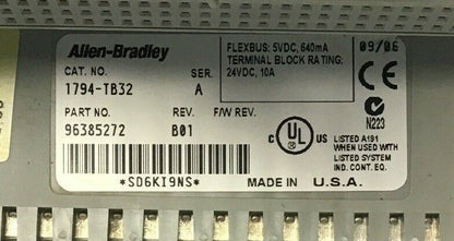 ALLEN-BRADLEY 1794-TB32  SER.A REV.B01 FLEX I/O TERMINAL BASE UNIT / 24VDC, 10A