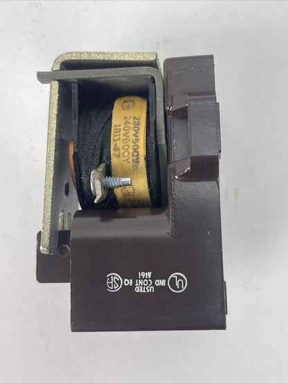 CUTLER HAMMER 9575H2442A RELAY NO 864 16A 600VAC 115V 1HP 230V 2HP COIL 220/240V