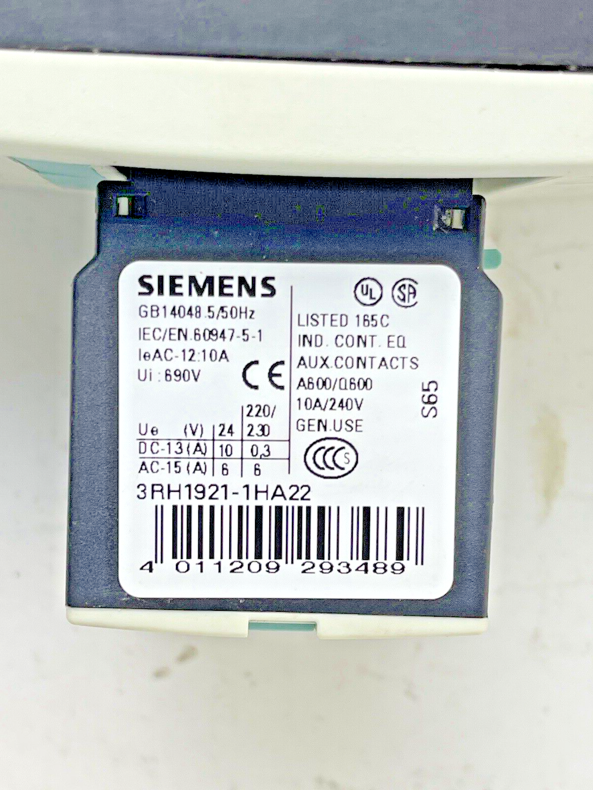 SIEMENS - 3RT1045-1BB40 CONTACTOR WITH 24V DC COIL & 3RH1921-1HA22 CONTACT BLOCK