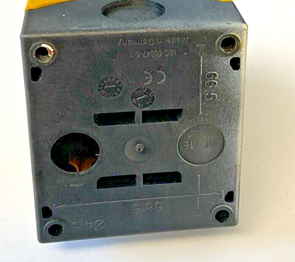 EATON/CUTLER HAMMER M22-PV EMERGENCY STOP SWITCH