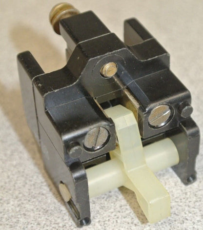 ALLEN-BRADLEY 1495-N11 / AUXILIARY CONTACT BLOCK / N.C. CONTACT / SIZE 0, 1, 2