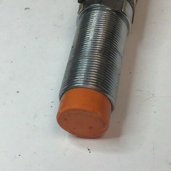 NAMCO EE530-72400 PROXIMITY SENSOR 1.7MA 230VAC/DC