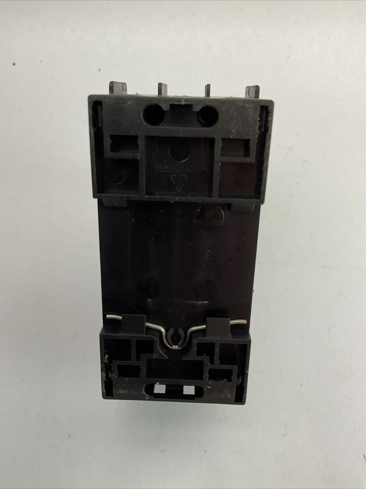 SIEMENS 3RV1021-1DA15 CIRCUIT BREAKER 2.2-3.2A