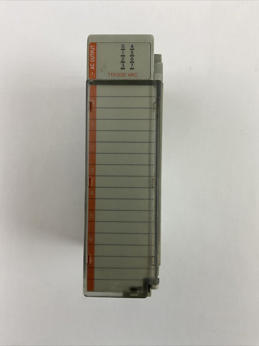 ALLEN BRADLEY 1769-OA8 SER A REV 1 F/W REV 1.1 8PT 85-264VAC OUTPUT MODULE