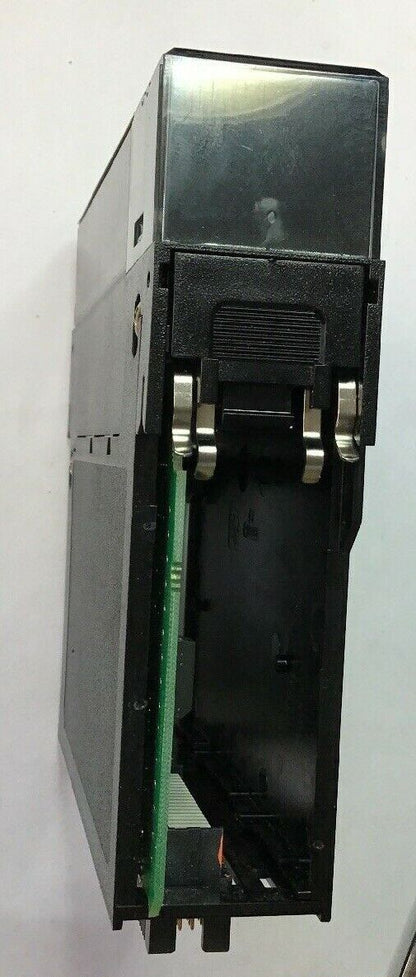 ALLEN BRADLEY 1756-IB16 SER.A INPUT MODULE FW2.5 24VDC CAT.REV.G01 ***LOTOF2***