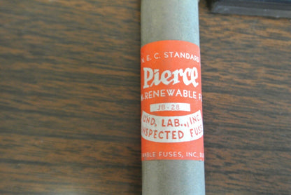 BOX of 10 / PIERCE ONE-TIME FUSES / 3A / 600V / NEW SURPLUS / NOS3 EQUIV.