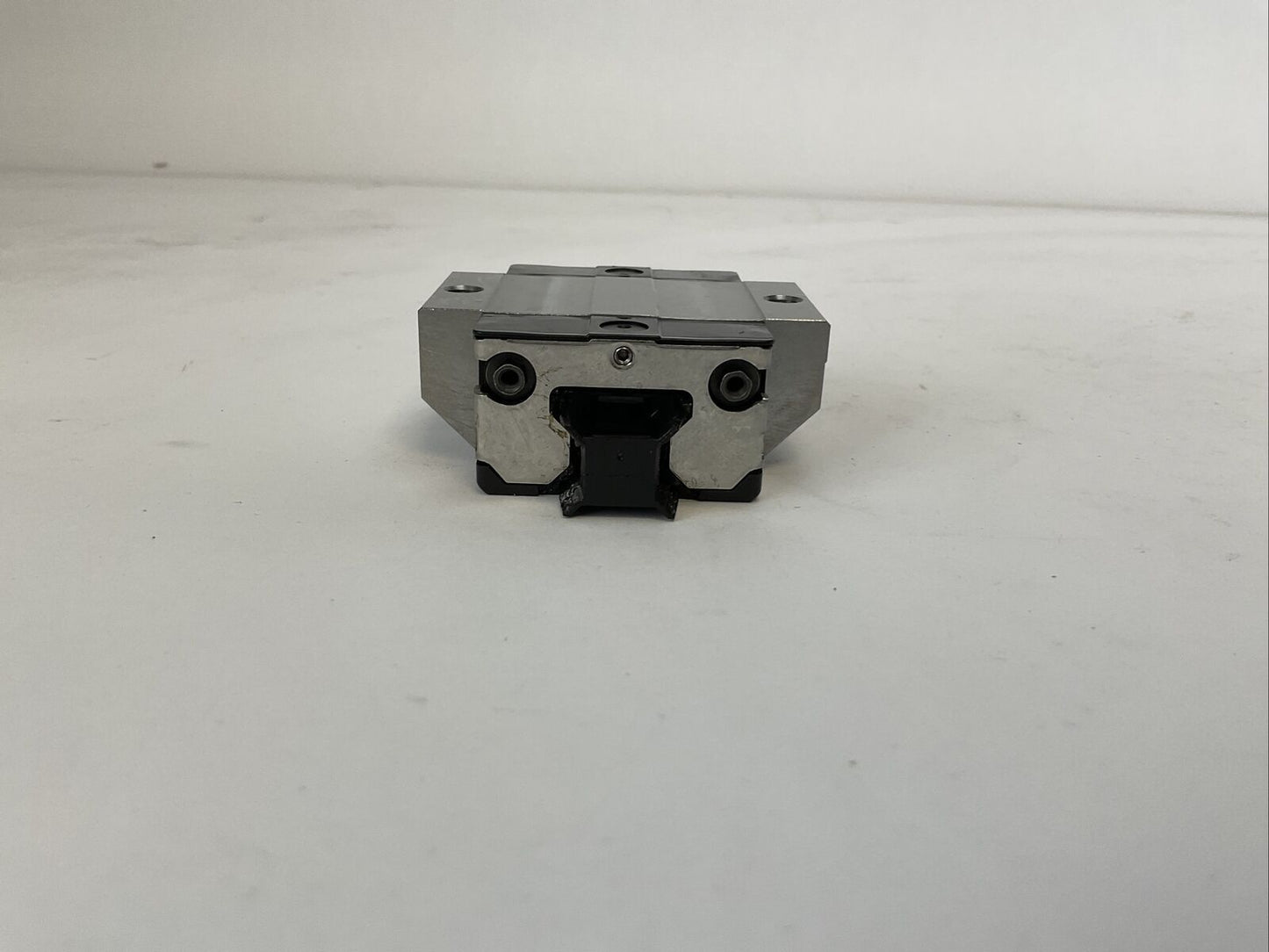 REXROTH R166181420 B. RUNNER BLOCK SS KWD-020-FKS-C1-N-1