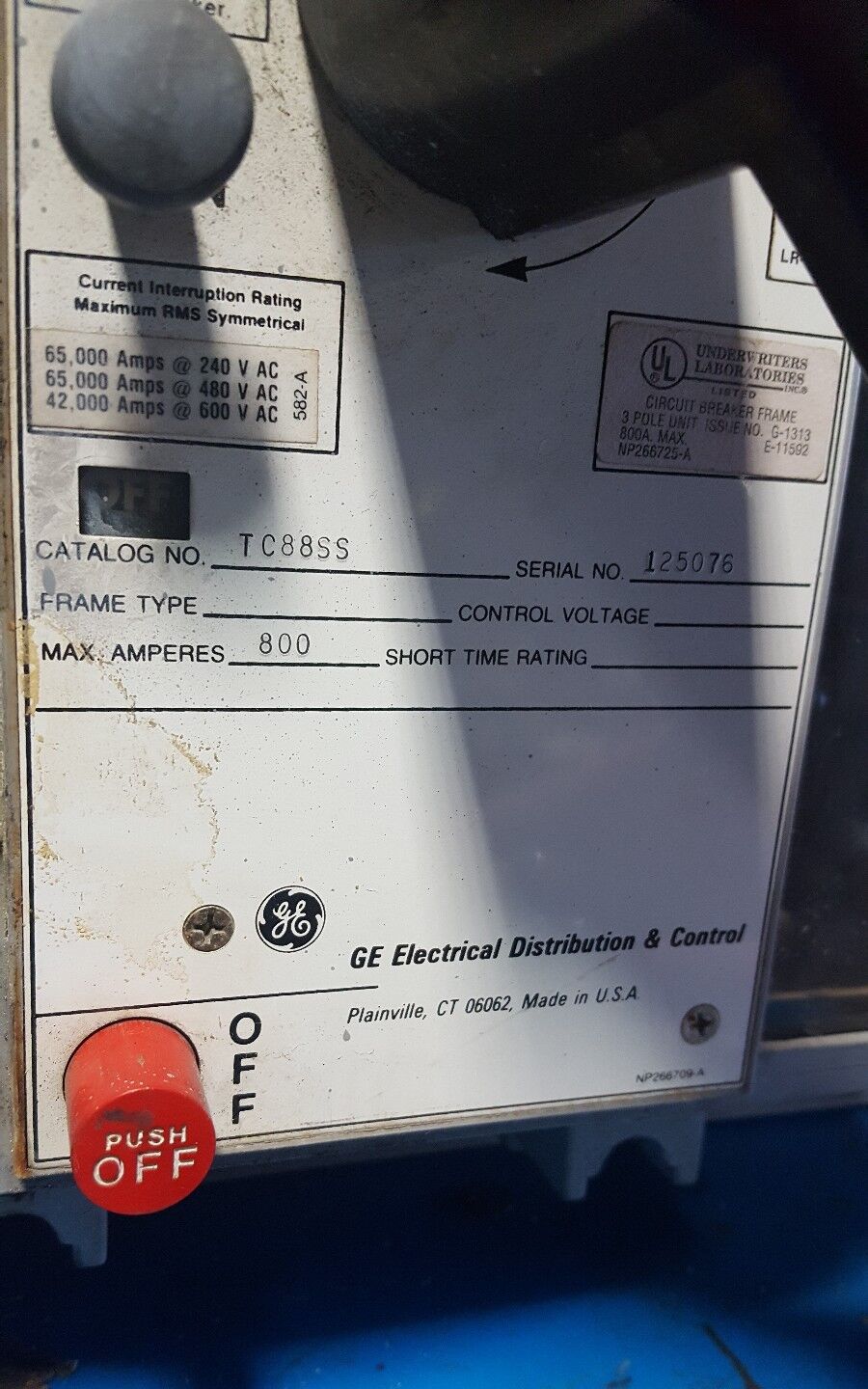 800A GE POWER BREAK (Cat No. TC88SS) w/ TS20LSIG RMS-9 PROGRAMMER