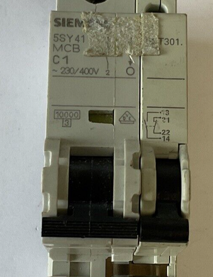 SIEMENS 5SY41 MCB C1 CIRCUIT BREAKER 230/400V W/5ST3010 CIRCUIT SWITCH