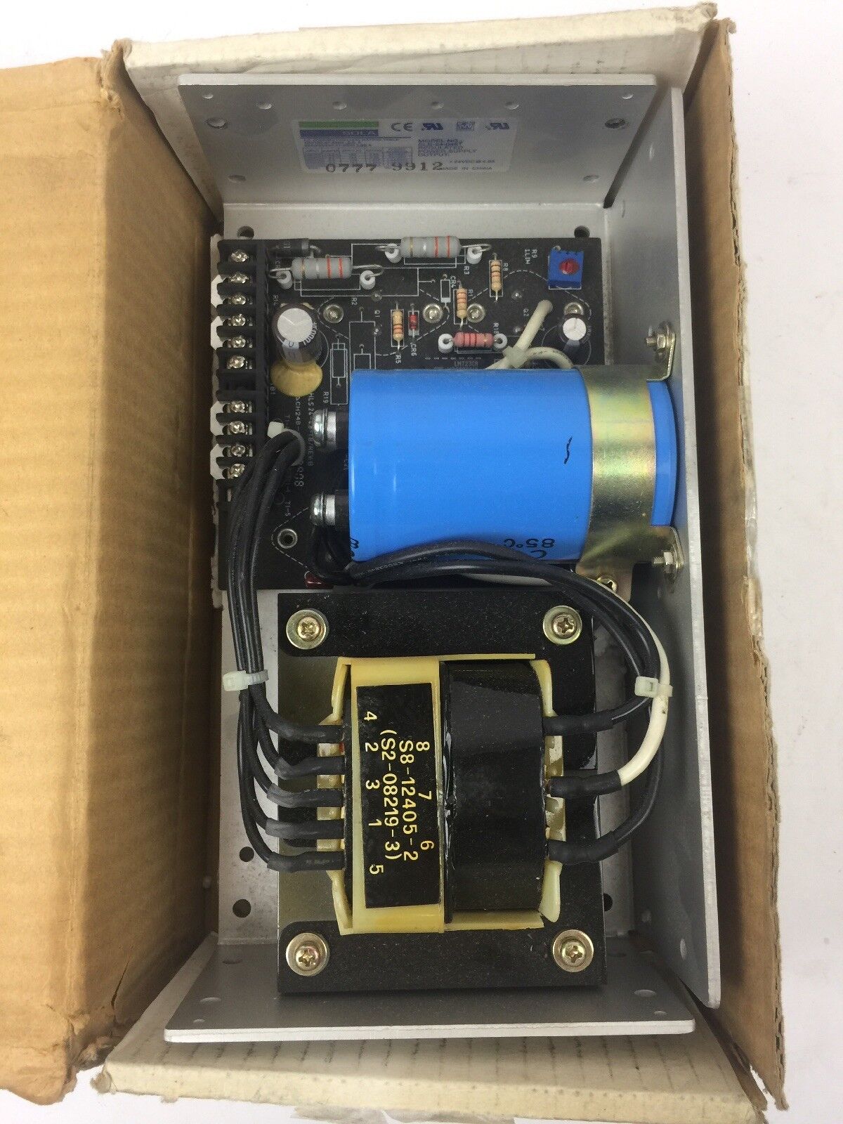 SOLA SLS-24-048T REGULATED POWER SUPPLY 240VAC 63HZ OUTPUT 24VDC