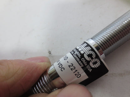NAMCO CONTROLS ET110-22120 TUBULAR PROXIMITY SENSOR - N.O. - NPN - NEW SURPLUS