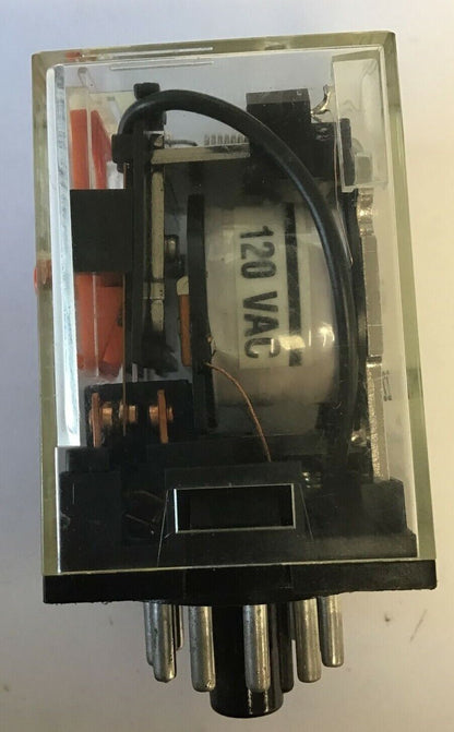 OMRON MK3PN-5-S RELAY 250VAC/28VDC 10A ***LOTOF2***