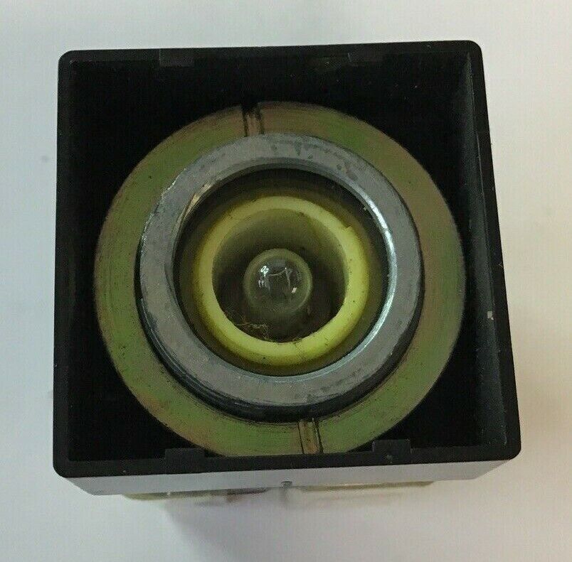 SQUARE D LMA1 SER.B 120V 50/60HZ  W/LA-21 SER.A W/ LA-1 LIGHT MODULE