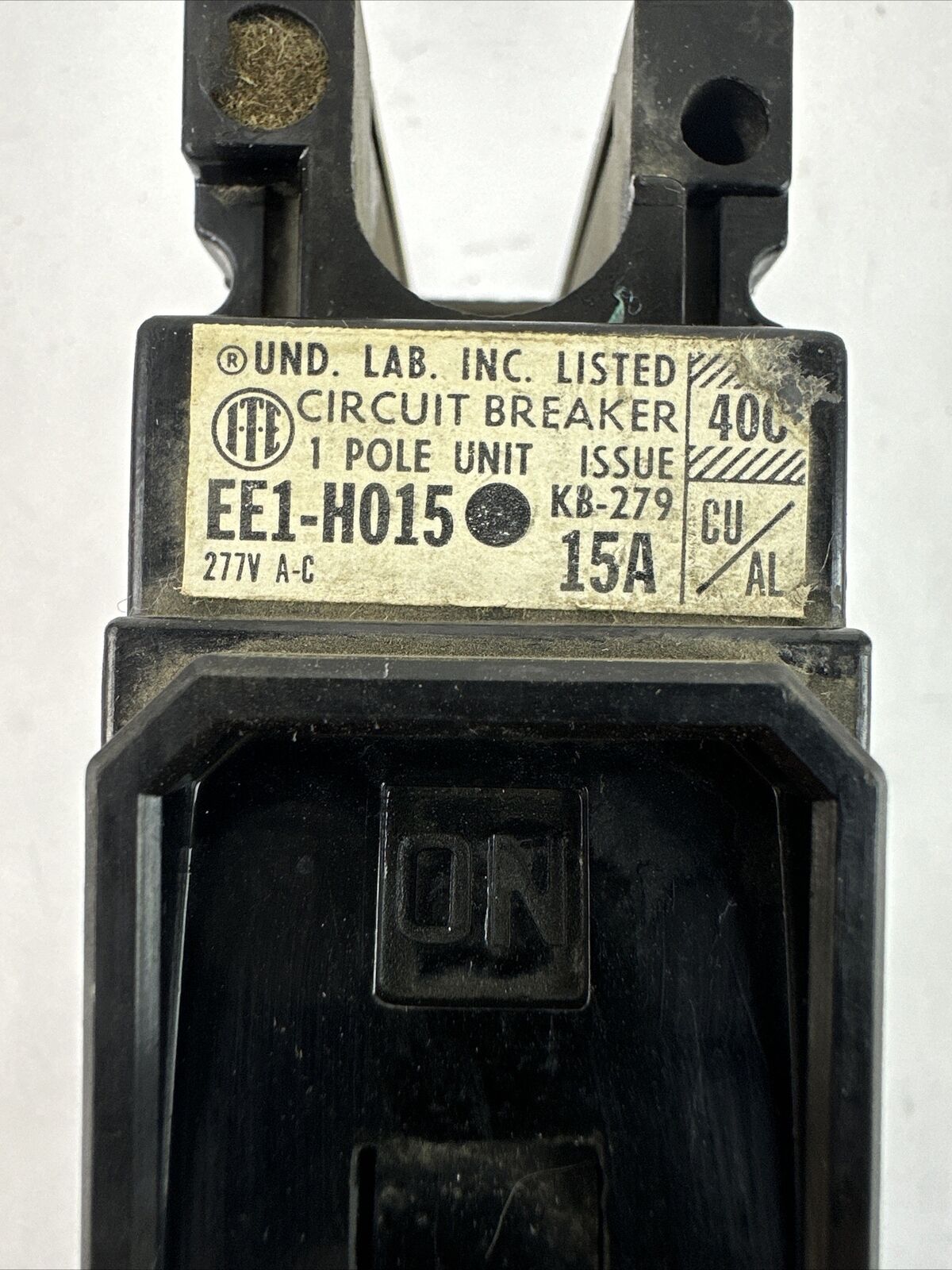 ITE EE1-H015 CIRCUIT BREAKER 15AMP 277VAC 1POLE