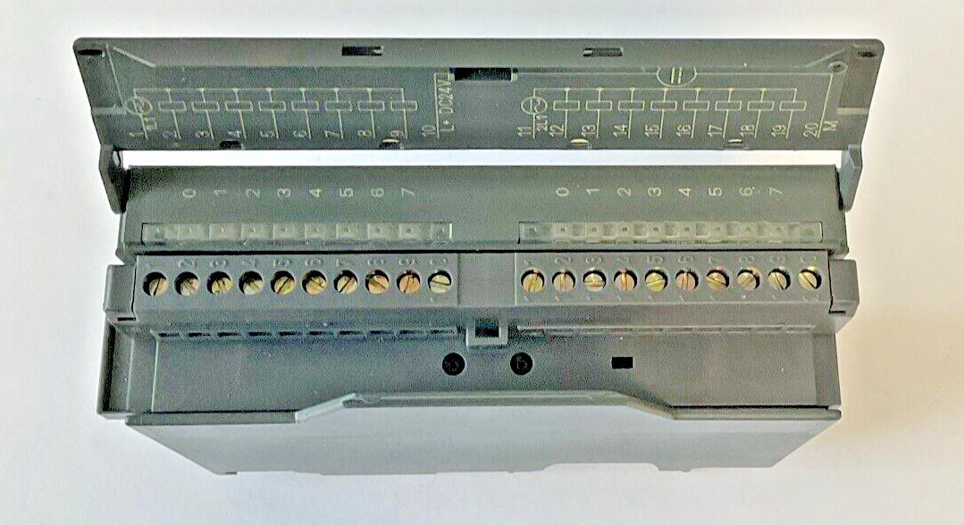 SIEMENS 6ES7 322-1HH01-0AA0 SIMATIC S7 DIGITAL OUTPUT