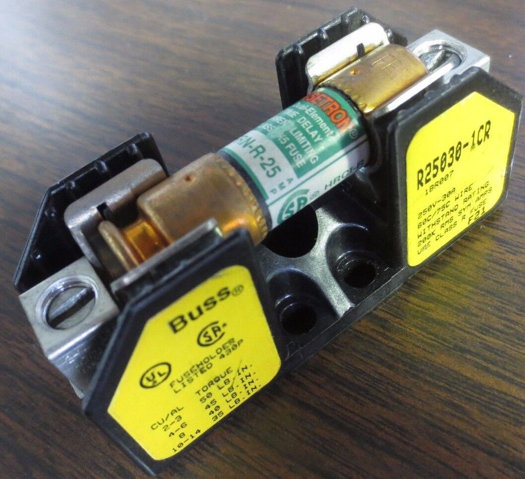 BUSS R25030-1CR FUSE BLOCK w/ FUSE (FRN-R-25)