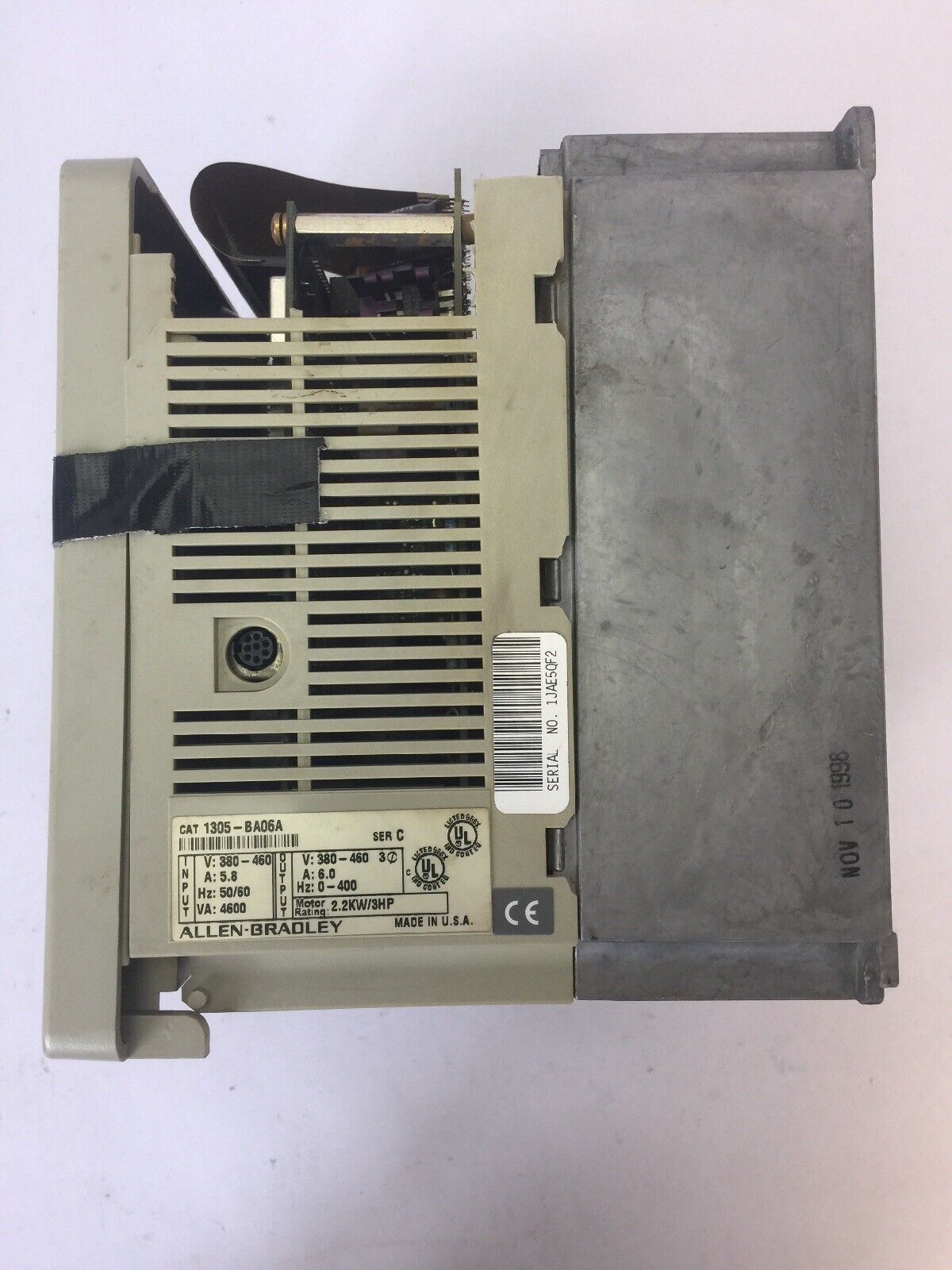 ALLEN BRADLEY 1305-BA06A AC DRIVE INPUT 380-460V 5.8A OUTPUT 380-460V 6A 3 HP
