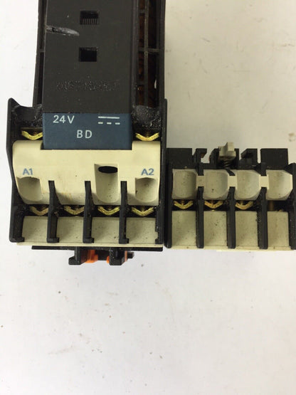 TELEMECANIQUE CA3DN40 CONTACTOR 600VAC  COIL 24V WITH LA1DN40 AUXILIARY CONTACT