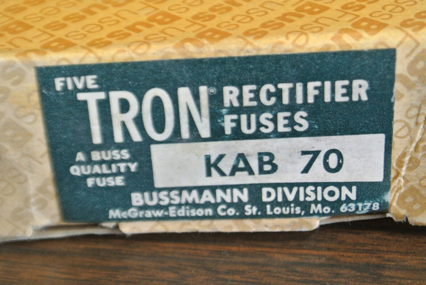 BOX of 5 / BUSSMANN / TRON KAB70 RECTIFIER FUSE / 250V / 70A / NEW SURPLUS