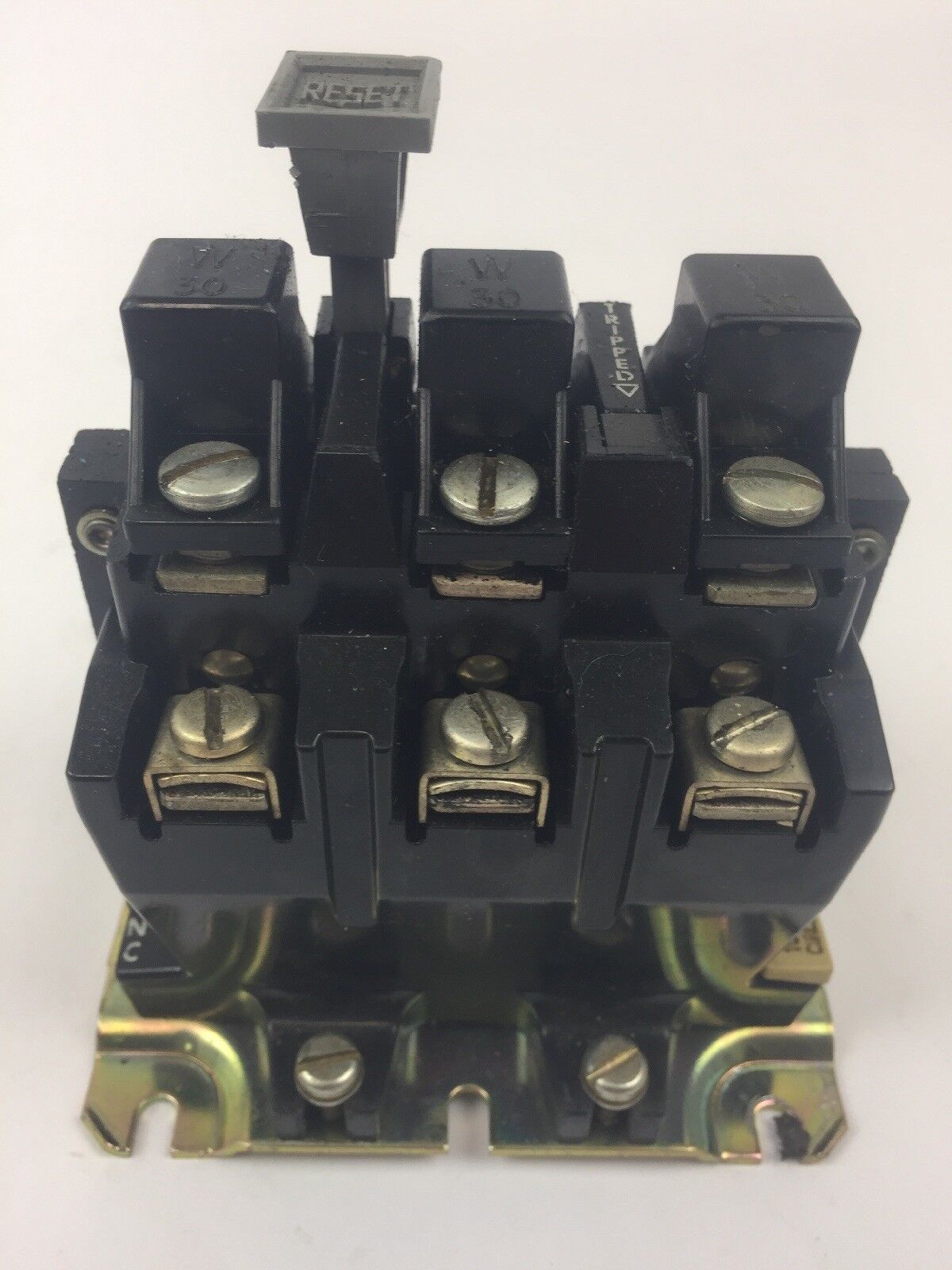 ALLEN BRADLEY 592-B0V16 MANUAL RESET OVERLOAD RELAY 120-600VAC W/ W30 HEATERS