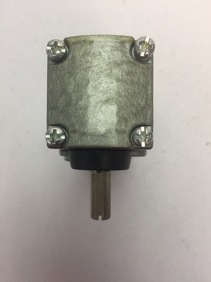 TELEMECANIQUE C3BJK05 LIMIT SWITCH 600VAC 10A 2-STEP R.B. DENSON LOX-SWITCH