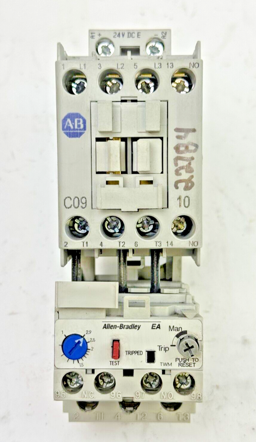 ALLEN-BRADLEY 100-C09D*10 SER. A CONTACTOR W 24VDC COIL & 193-EA1DB SER. B RELAY