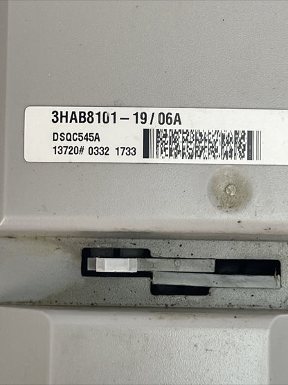 ABB IN MOTION 3HAB8101-19/06A SERVO DRIVE RECTIFIER DSQC545A