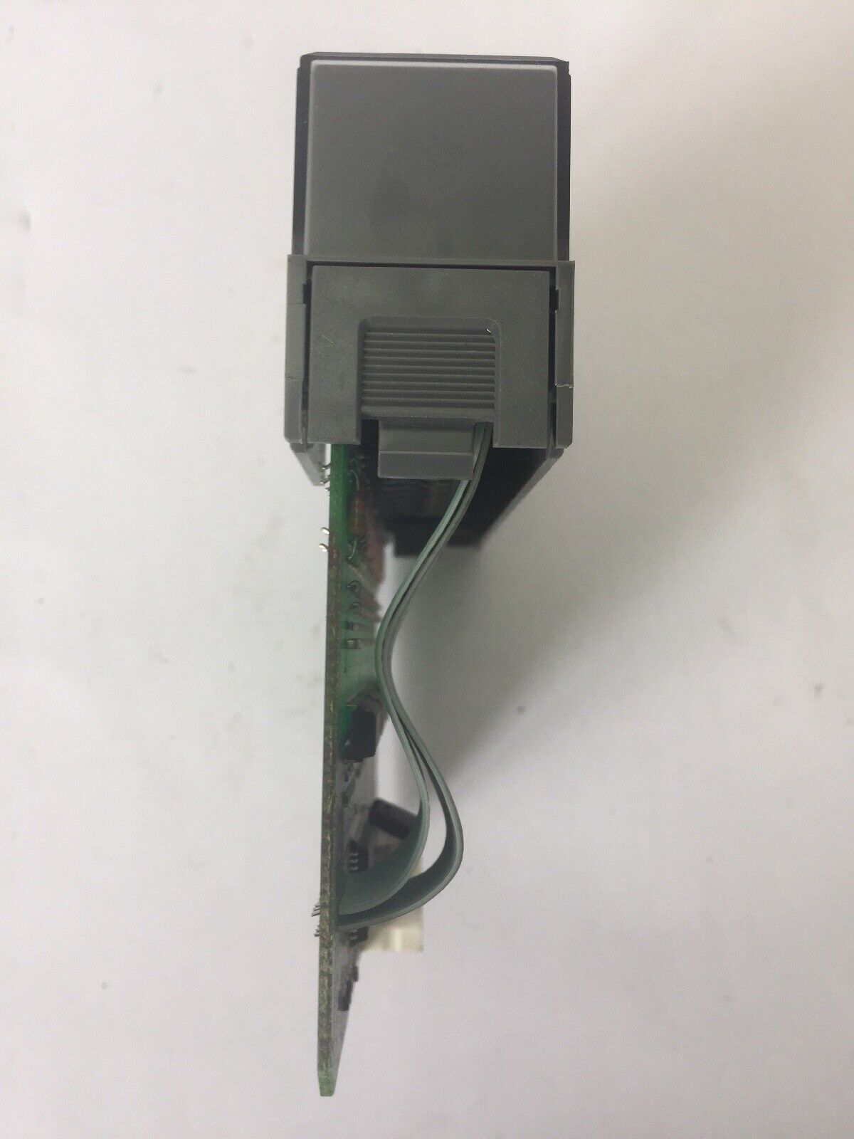 ALLEN BRADLEY 1746-IV16 INPUT MODULE SER C 10-30VDC