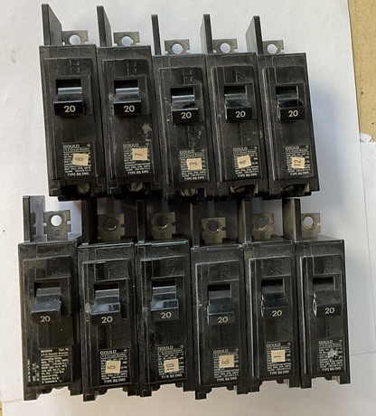 ITE/GOULD BQ1B020 CIRCUIT BREAKER 20A TYPE BQ 120/240VAC ***LOTOF11***