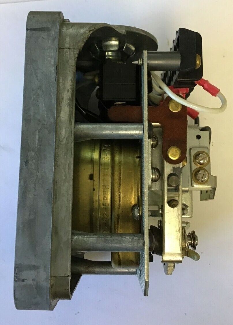 EAGLE SIGNAL HD42A622 ELECTRIC RESET TIMER
