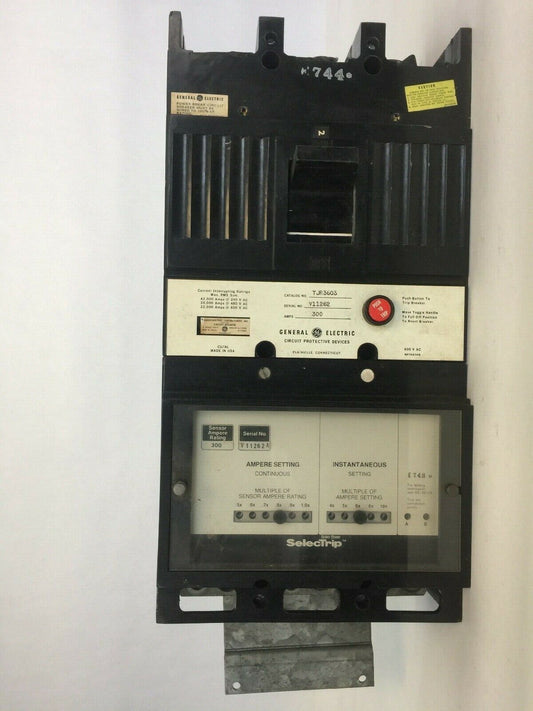 GE TJR3603 CIRCUIT BREAKER 600VAC 300A 3 POLE WITH MOUNTING HARDWARE