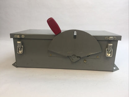 WESTINGHOUSE JHUN261 NON FUSIBLE SAFETY SWITCH 600V 30A 15HP TYPE 12 DUST-TIGHT