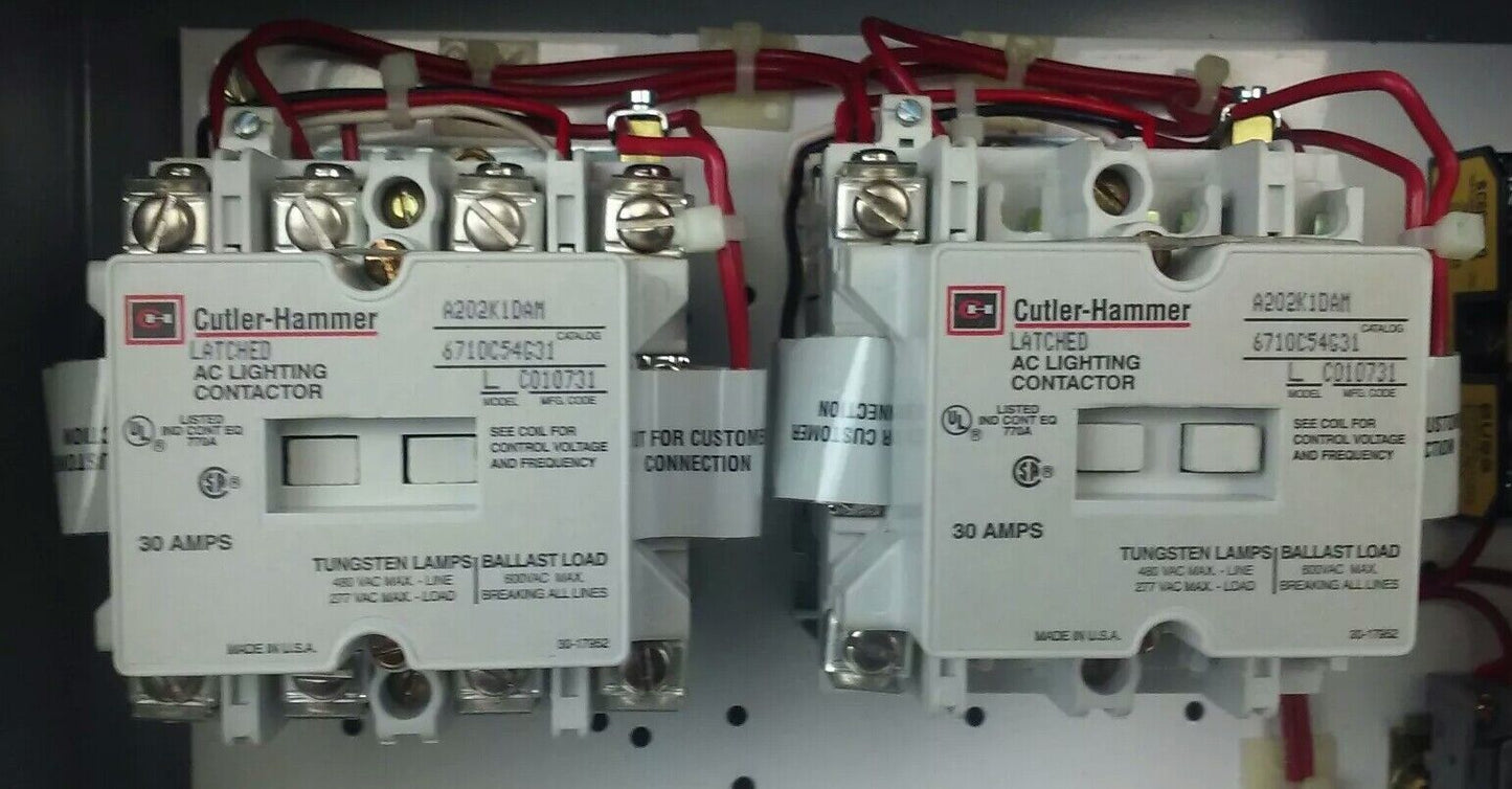 CUTLER HAMMER ECL04C1A8A SERIES A1 LIGHTING CONTACTOR TYPE 1 ENCL A202K1DAM
