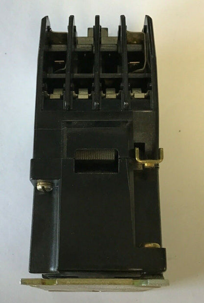 WESTINGHOUSE BFE24F CONTROL RELAY 10AMP 300V TYPE BF