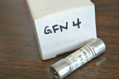 LOT of 5 / GOULD GFN4 TIME-DELAY FUSES / 4A / 250VAC  GFN 4