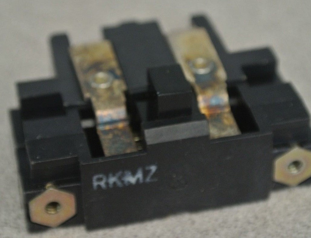 ALLEN-BRADLEY 595-A34 AUXILIARY CONTACT / 1 NO 1 NC / for SIZES 3-4 O/L RELAY