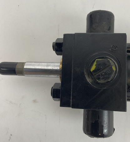 PARKER 01.50 D2HLTRS13A CYLINDER 4.500 SERIES. 2H 3000PSI