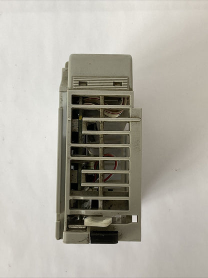 ALLEN BRADLEY 1769-IQ16 16PT INPUT MODULE SER A F/W REV 3.1 DIR/VER 95320743/03