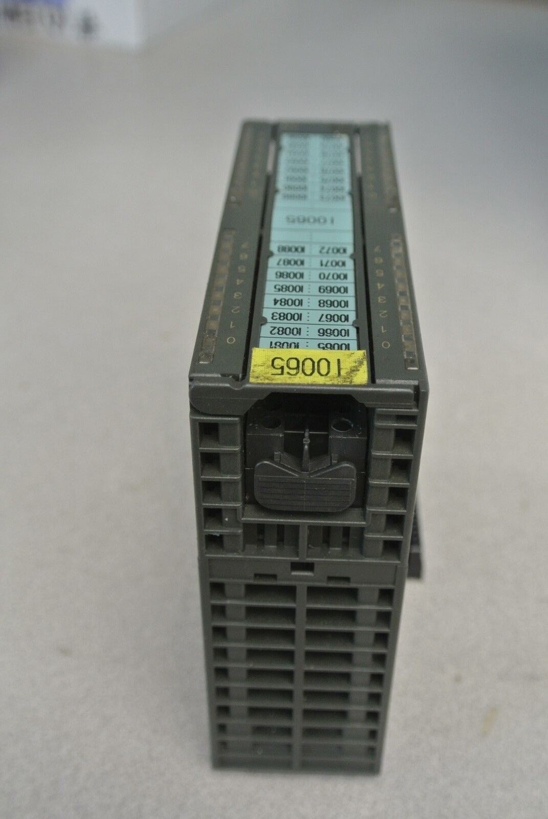 SIEMENS 6ES7 321-1BL00-0AA0 / SIMATIC S7 DIGITAL INPUT MODULE / PLC / 24V / 32PT