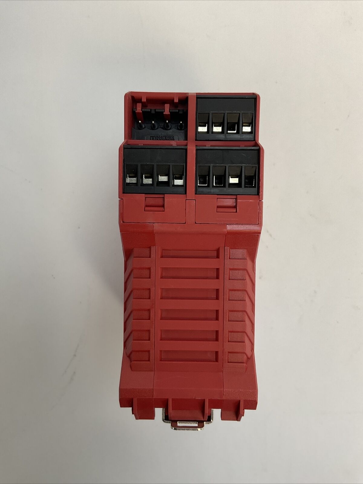 ALLEN BRADLEY 440R-M23147 SER B MSR138DP SAFETY RELAY OUTPUT AC15 250V DC13 24V