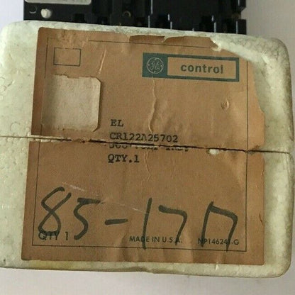 GENERAL ELECTRIC CR122A25702 INDUSTRIAL RELAY 200VAC 10A SER.A 115V 60HZ