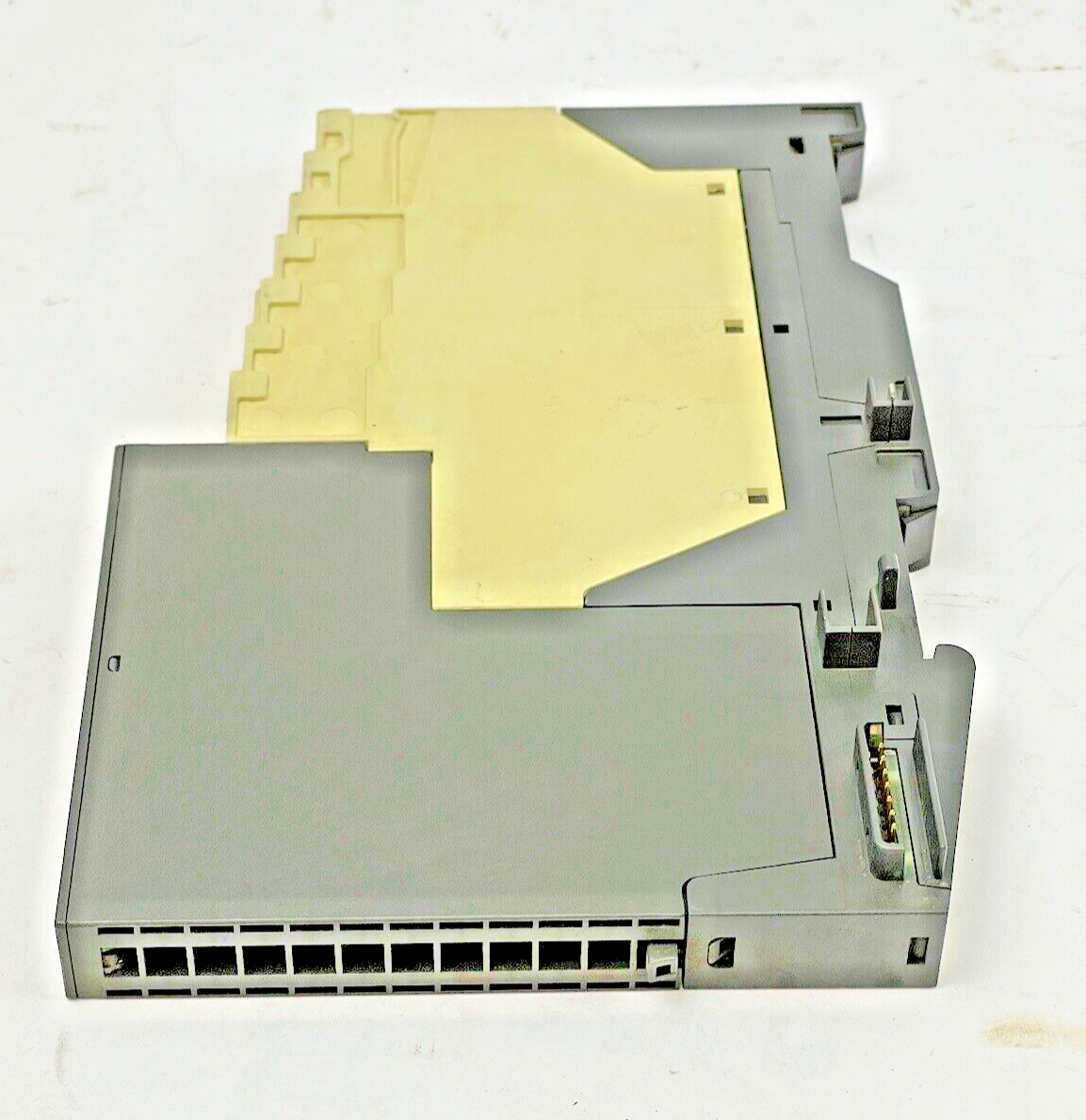 SIEMENS -3RK 1903-0AA00 -TERM MOD FOR PM-D & 3RK1903-0BA00 -POWER MODULE & AUX1