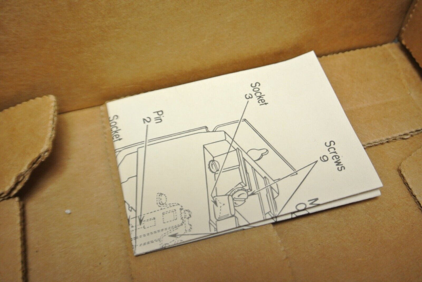 ALLEN-BRADLEY 700-BR420A1 / AC CONTROL RELAY / 6 POLE (4 NO, 2 NC) / NEW SURPLUS
