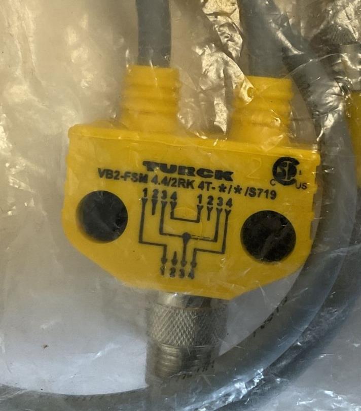 TURCK VB2-FSM 4.4/2RK 4T-0.3/0.3/S719 VB2 MOLDED TWIN JUNCTION