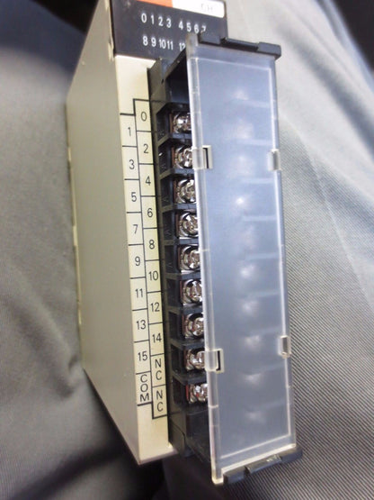 OMRON C200H-ID212 INPUT MODULE - 24VDC, 7mA