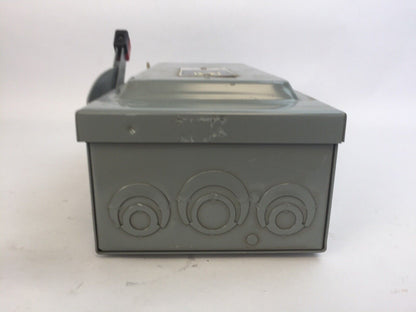 SQUARE D H-361 N NON FUSIBLE SAFETY SWITCH SER E1 600V 30A 30HP 3 POLE TYPE 1