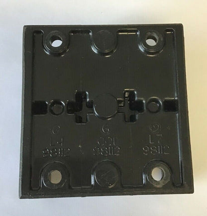 ALLEN BRADLEY 1492-PD3C141 DISTRIBUTION/ POWER BLOCK SER.B 600V 175A