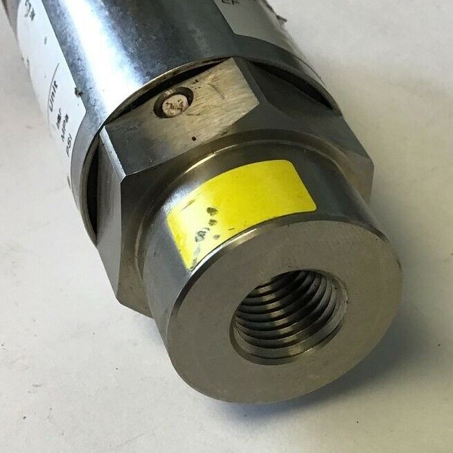 IFM PN5204 PRESSURE SWITCH PORT 1/4 18-36VDC 250MA