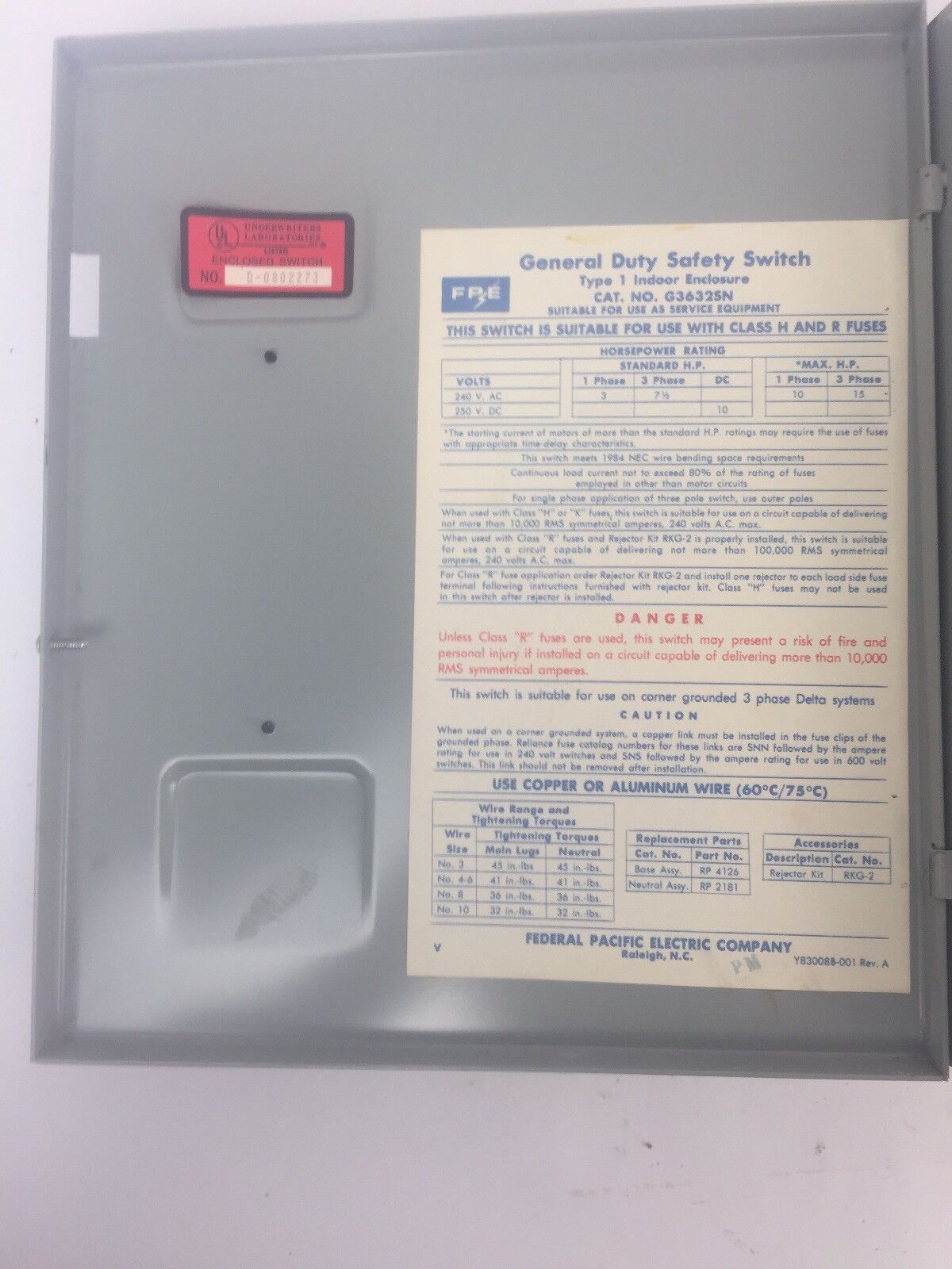 FPE H3632SN FUSIBLE SAFETY SWITCH 240VAC 250VDC 60AMP 15HP 3PH 3 POLE TYPE 1