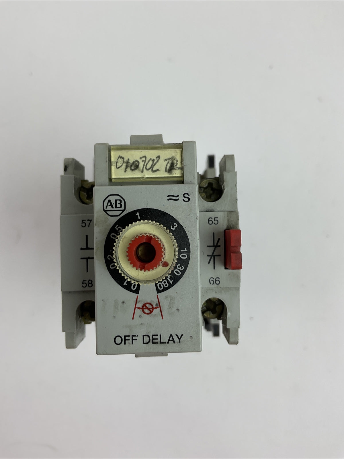 ALLEN BRADLEY 700-F400A1 SER C CONTACTOR 600VAC 300VDC COIL 120V 196-FTB SER B